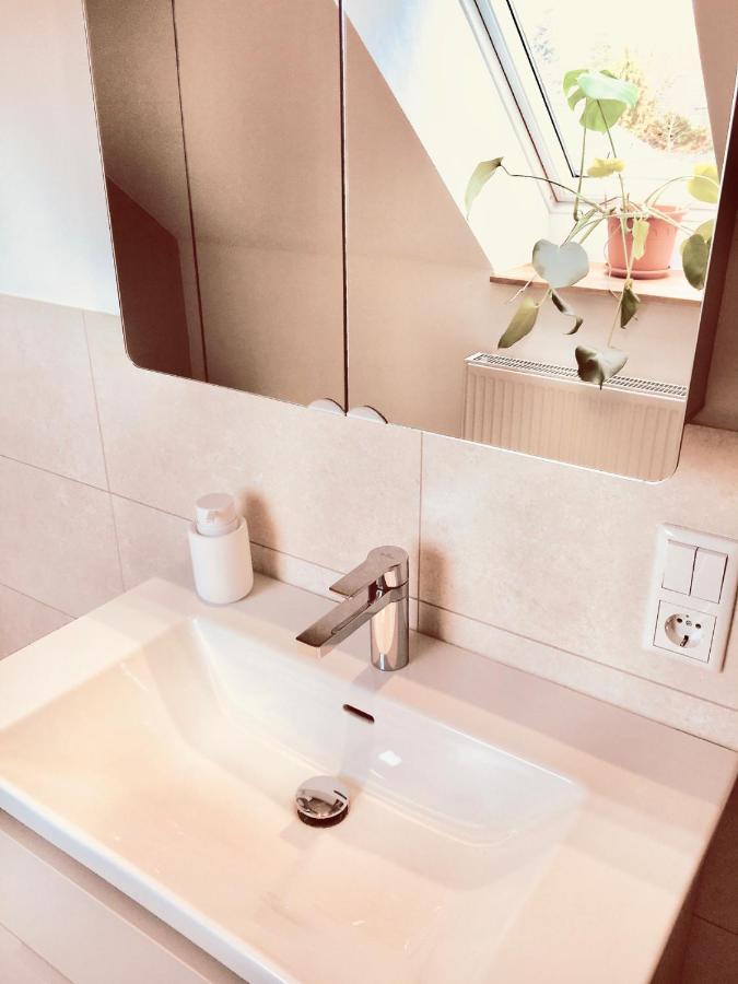 Moorblick! Grosse Dachwohnung Mit Kamin Und Sauna Leck Екстериор снимка